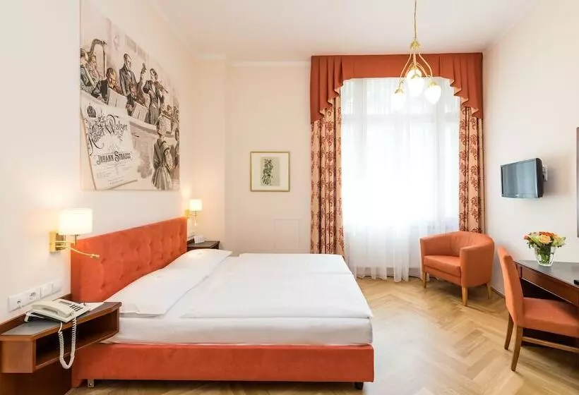 Fotos del hotel Johann Strauss:  8