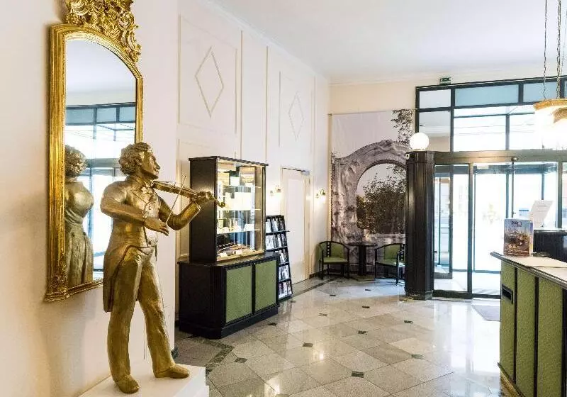 Fotos del hotel Johann Strauss:  7