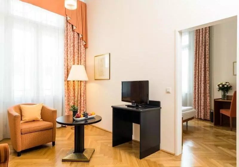 Fotos del hotel Johann Strauss:  23