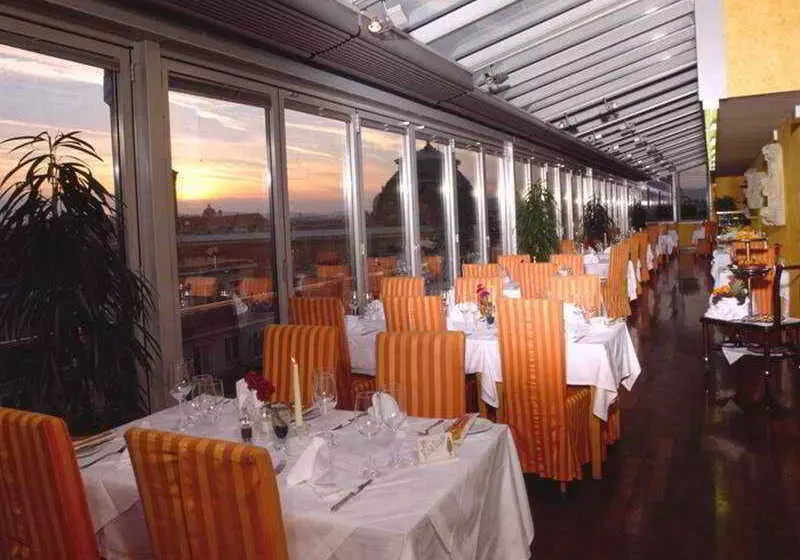 Fotos del hotel Royal:  25