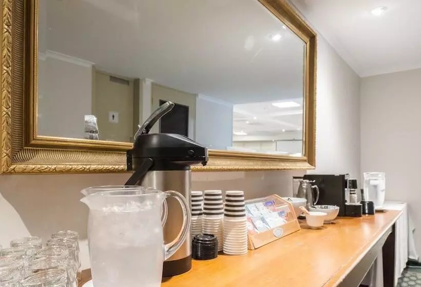 Fotos del hotel Seasons Of Perth:  21