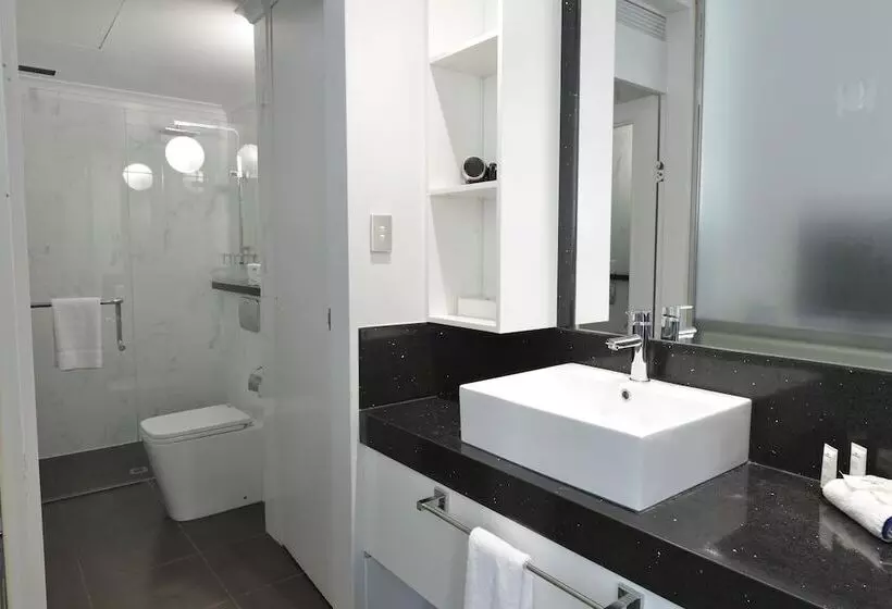 Fotos del hotel Seasons Of Perth:  18