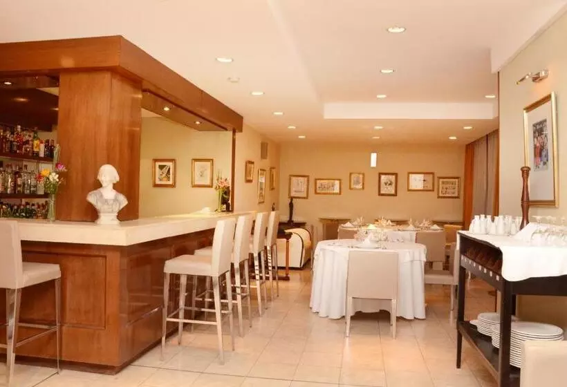 Fotos del hotel Gran Hotel Dora:  7