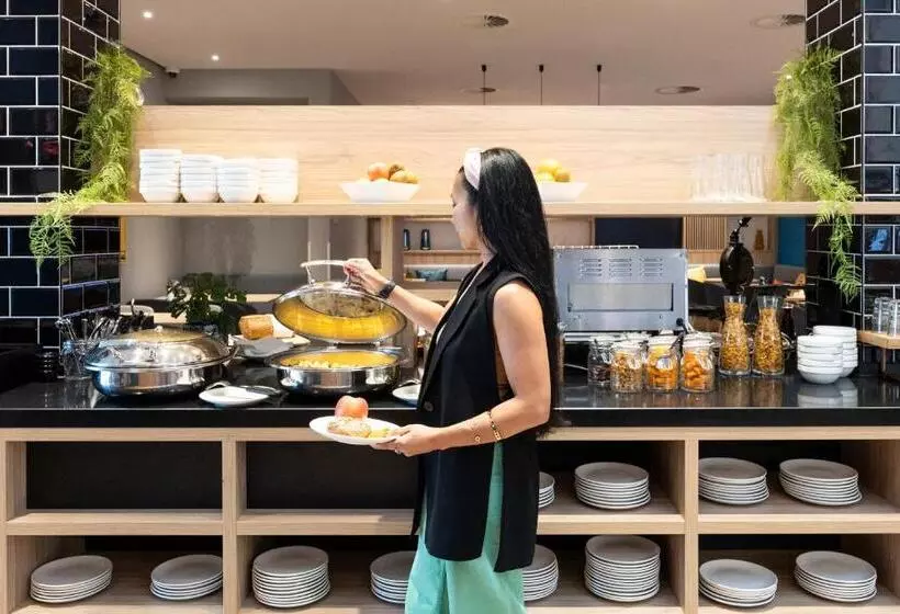 Fotos del hotel Colombus:  6