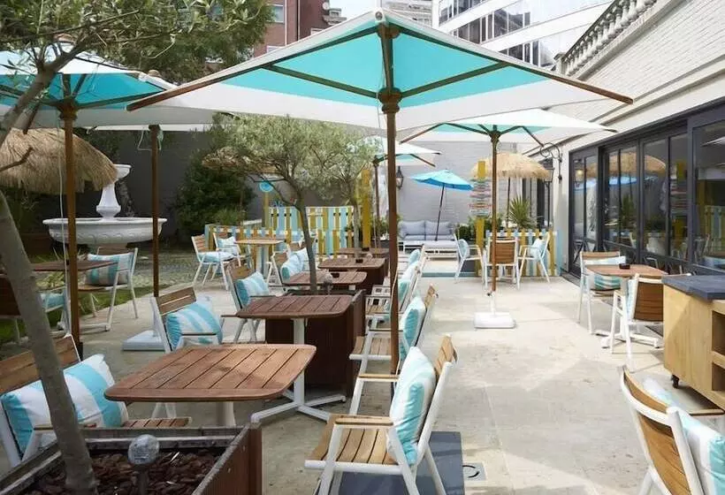 Fotos del hotel Barsey By Warwick:  5