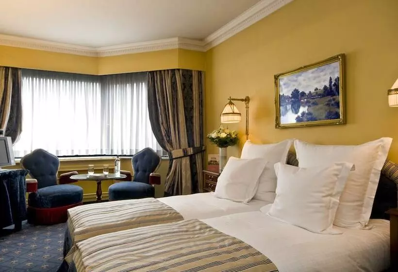 Fotos del hotel Barsey By Warwick:  16