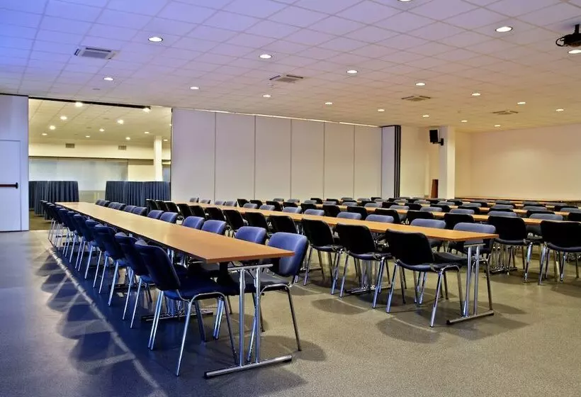 Fotos del hotel Central Park Flora:  8