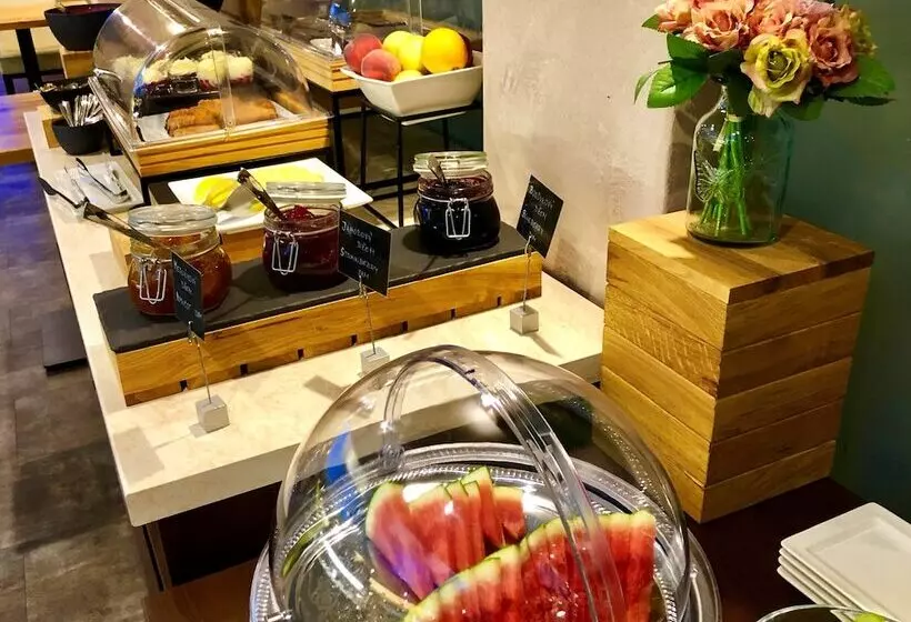 Fotos del hotel Central Park Flora:  10