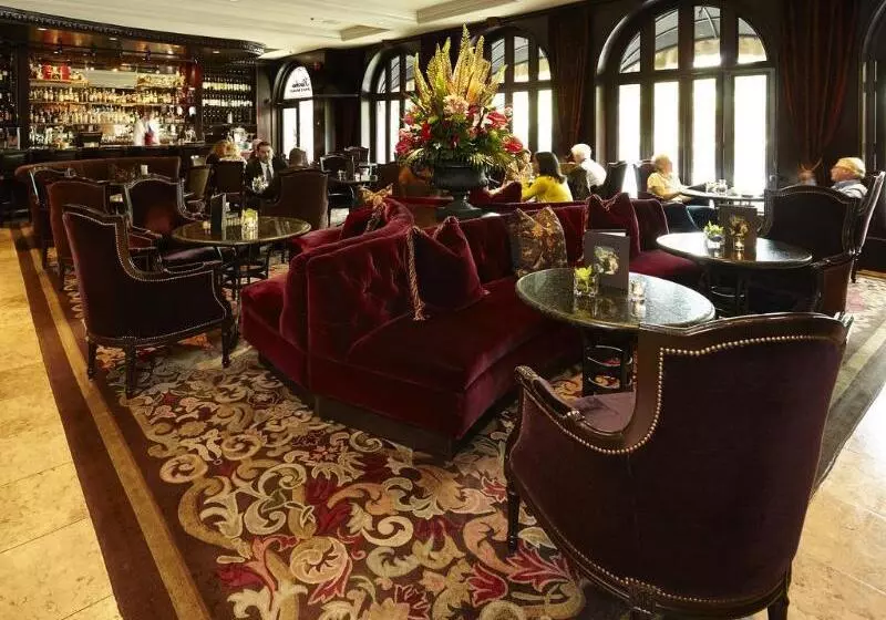 Fotos del hotel Wedgewood Hotel & Spa - Relais & Chateaux:  2