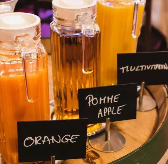 Fotos del hotel Hôtel De Chailly:  17