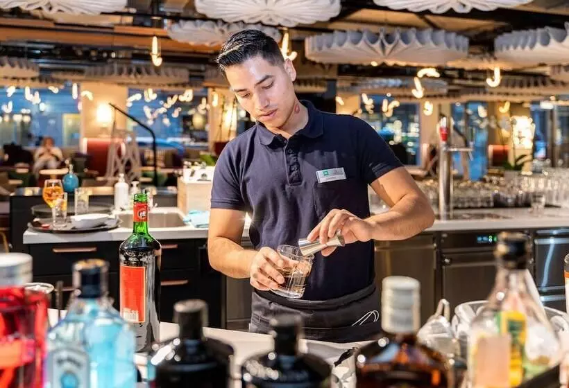 Fotos del hotel Ibis Styles Zurich City Center:  16