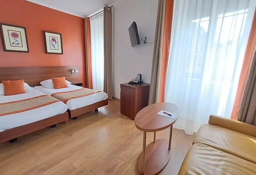 Fotos del hotel International & Terminus:  9