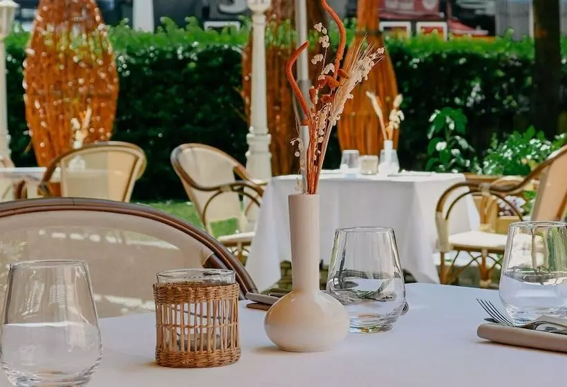 Fotos del hotel International & Terminus:  7