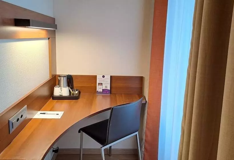 Fotos del hotel International & Terminus:  25