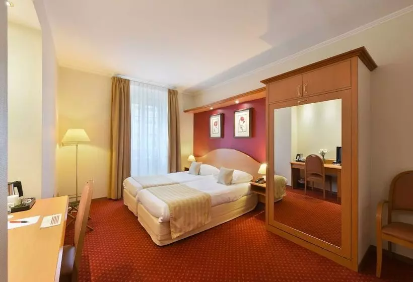 Fotos del hotel International & Terminus:  2