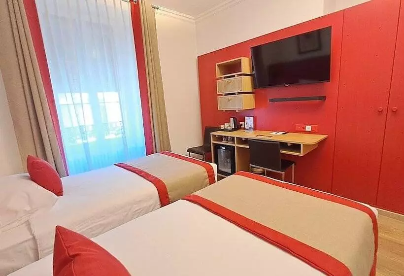 Fotos del hotel International & Terminus:  14