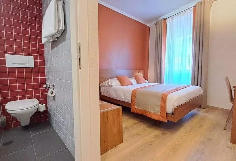 Fotos del hotel International & Terminus:  21