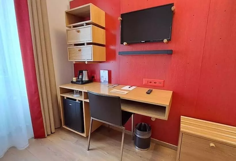 Fotos del hotel International & Terminus:  23