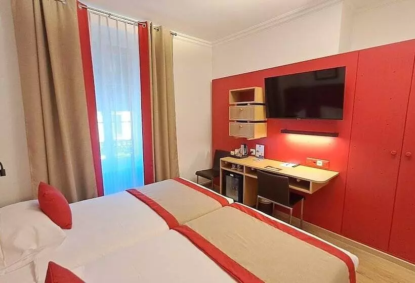 Fotos del hotel International & Terminus:  18