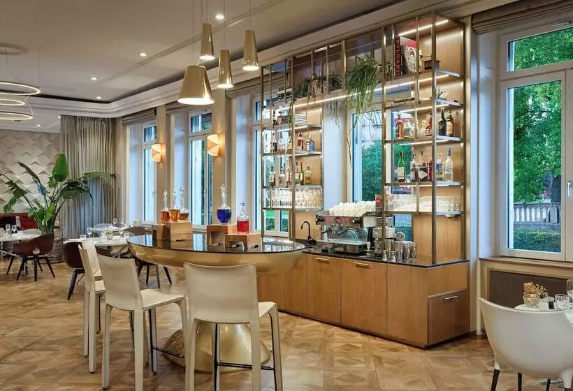 Fotos del hotel The Ritzcarlton  De La Paix, Geneva:  3