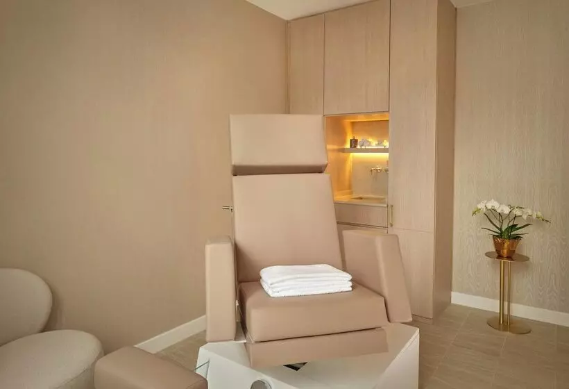 Fotos del hotel The Ritzcarlton  De La Paix, Geneva:  8