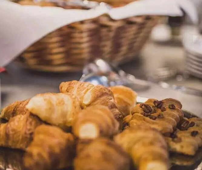 Fotos del hotel Henri  Berlin Kurfürstendamm:  13