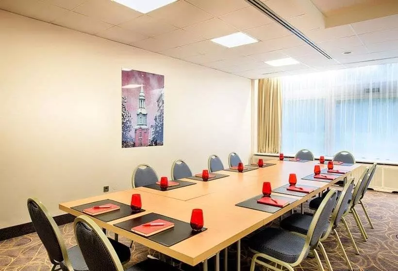 Fotos del hotel Leonardo Hotel Hamburg City Nord:  8