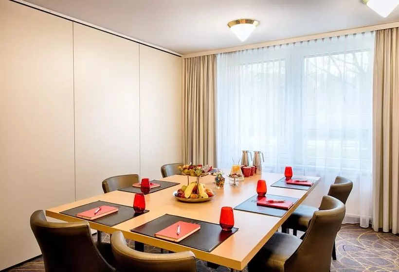 Fotos del hotel Leonardo Hotel Hamburg City Nord:  25