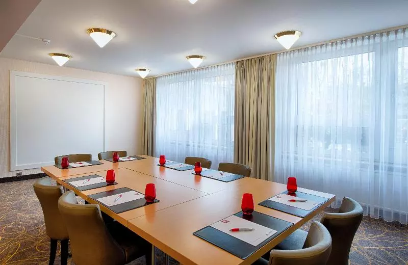 Fotos del hotel Leonardo Hotel Hamburg City Nord:  11