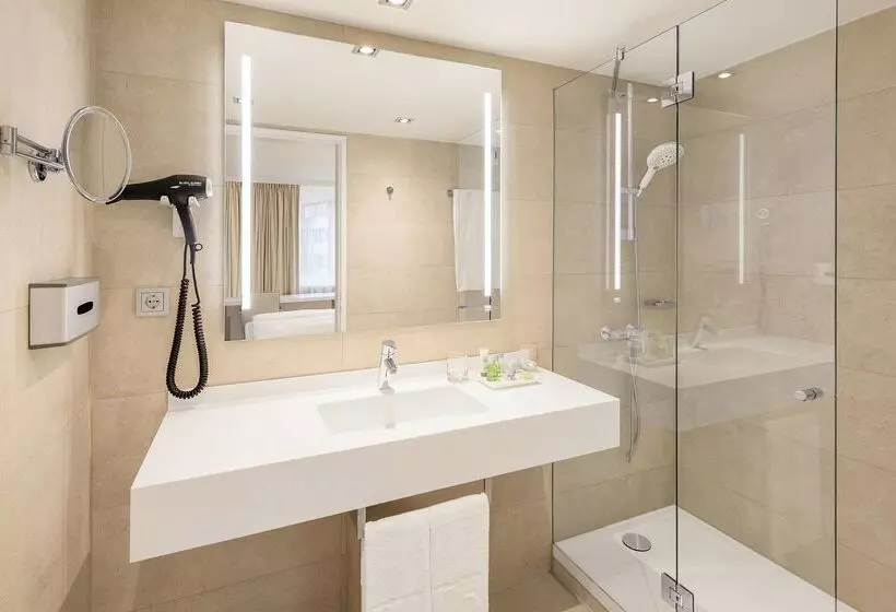 Fotos del hotel Nh Hamburg Mitte:  47