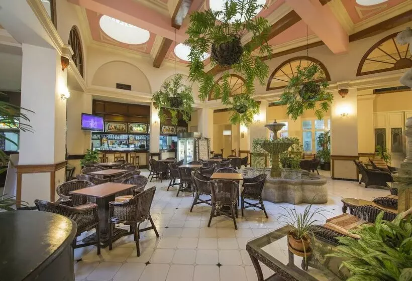 Fotos del hotel Plaza La Habana:  15