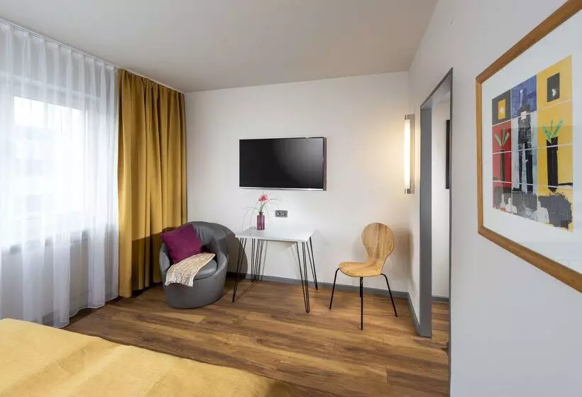 Fotos del hotel Sorat  Berlin:  11