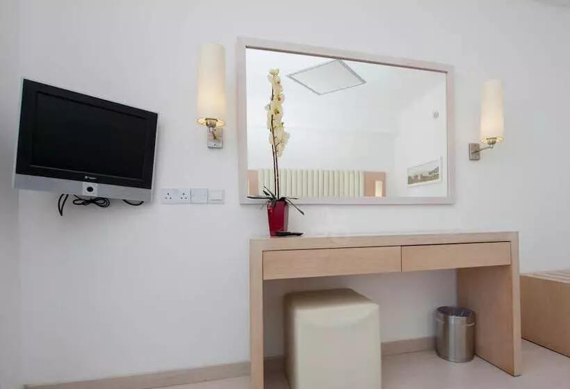 Fotos del hotel Vrissiana Beach:  14