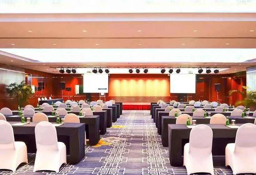 Fotos del hotel Novotel Beijing Peace:  18