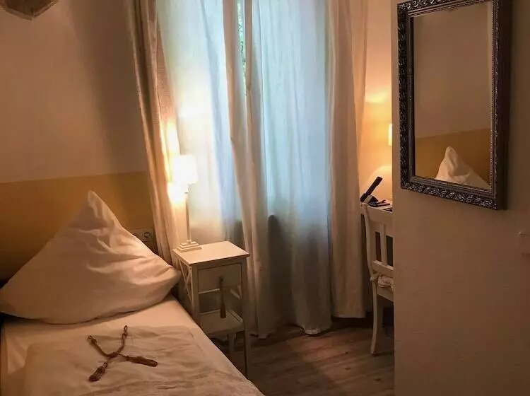 Fotos del hotel Am Volksgarten:  20