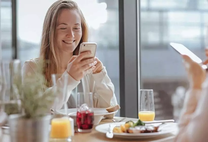 Fotos del hotel Mercure  Köln Belfortstraße:  25