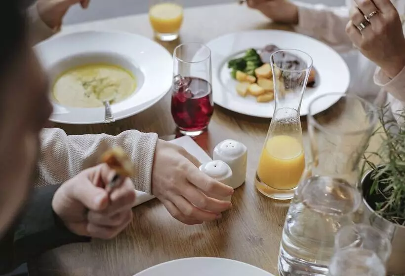 Fotos del hotel Mercure  Köln Belfortstraße:  9