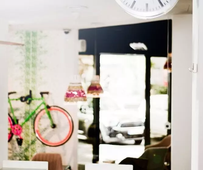 Fotos del hotel Ibis Styles Köln City:  11