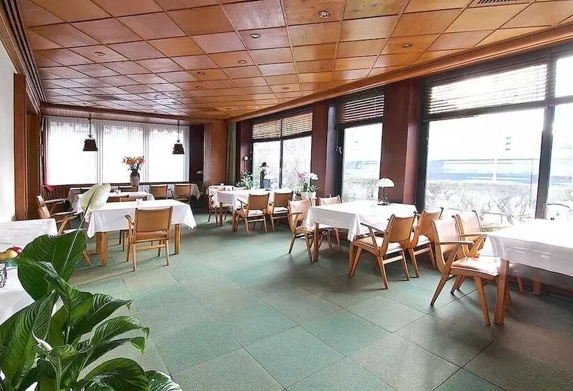 Fotos del hotel Schönfeld:  9