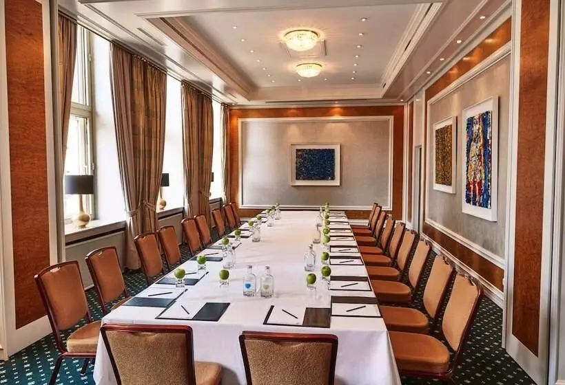 Fotos del hotel Steigenberger Parkhotel Düsseldorf:  3