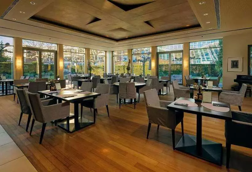 Fotos del hotel Wasserturm  Cologne, Curio Collection By Hilton:  13