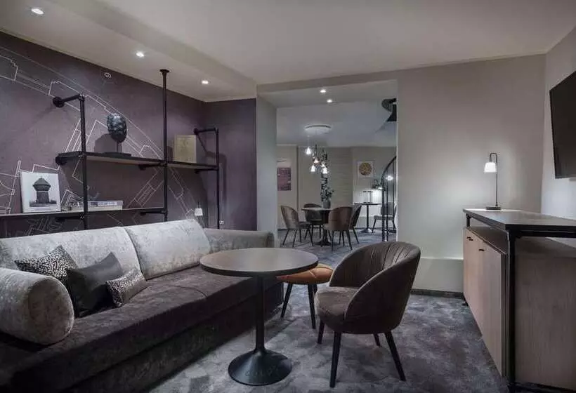 Fotos del hotel Wasserturm  Cologne, Curio Collection By Hilton:  11