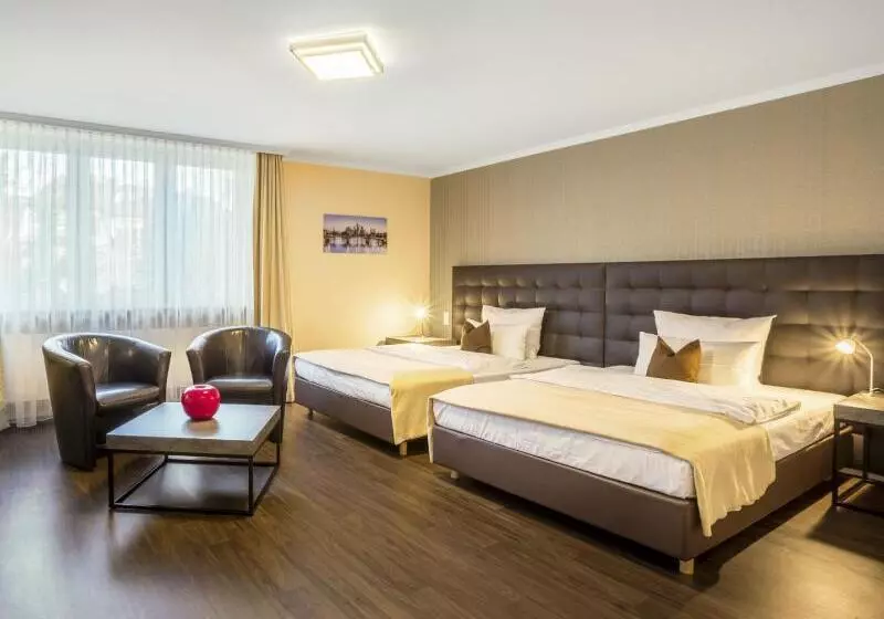 Fotos del hotel Villa Westend  An Der Messe:  4