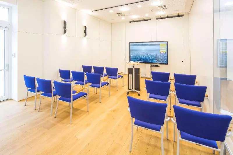 Fotos del hotel Top Khr Stadt:  11