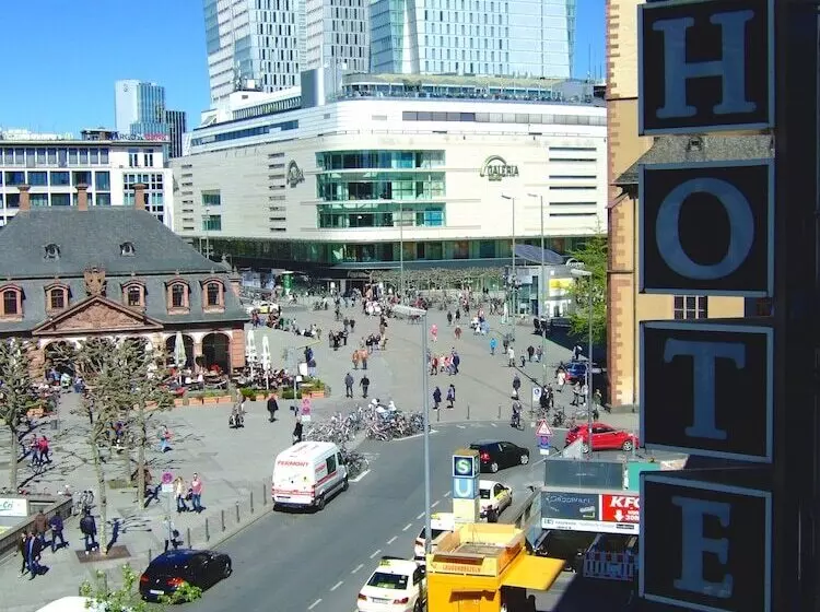 Fotos del hotel Zentrum:  13