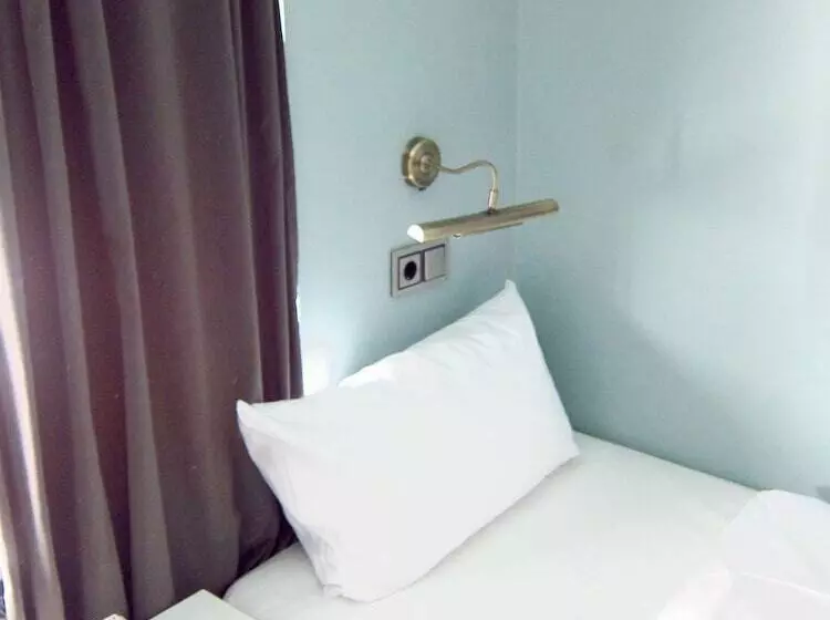 Fotos del hotel Zentrum:  2