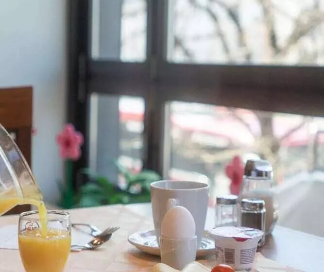 Fotos del hotel Daniel:  14