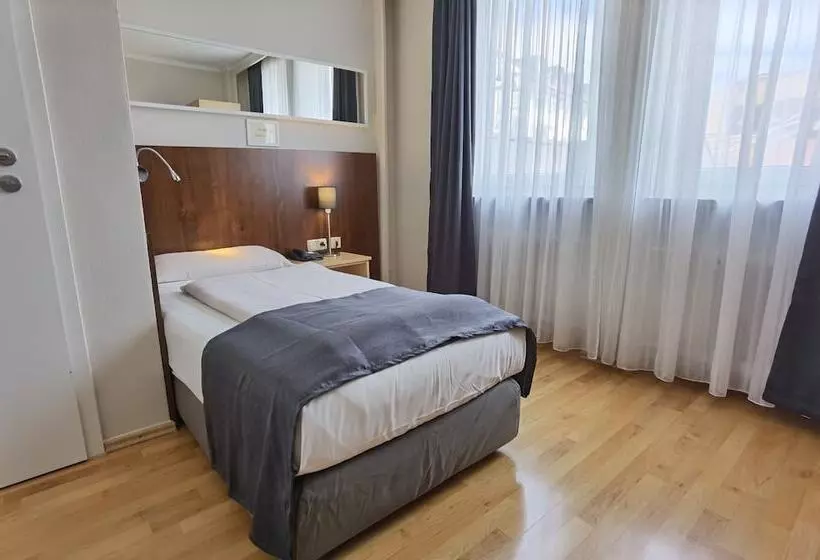 Fotos del hotel Italia:  15