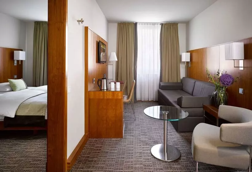 Fotos del hotel K+k  Am Harras:  7