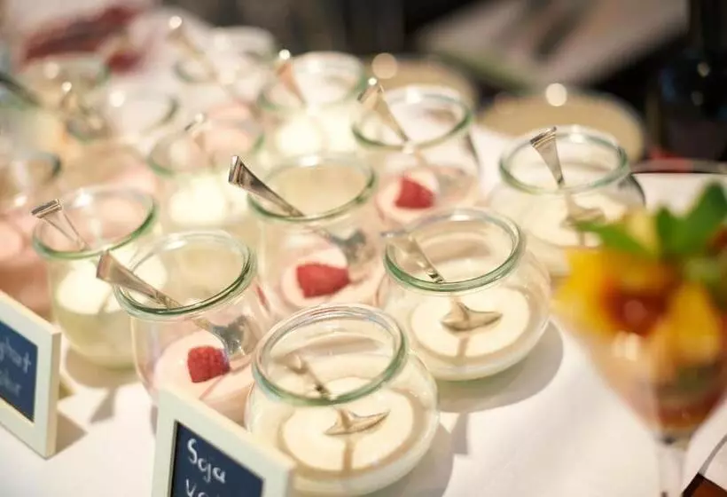 Fotos del hotel Prinz Myshkin Park:  17